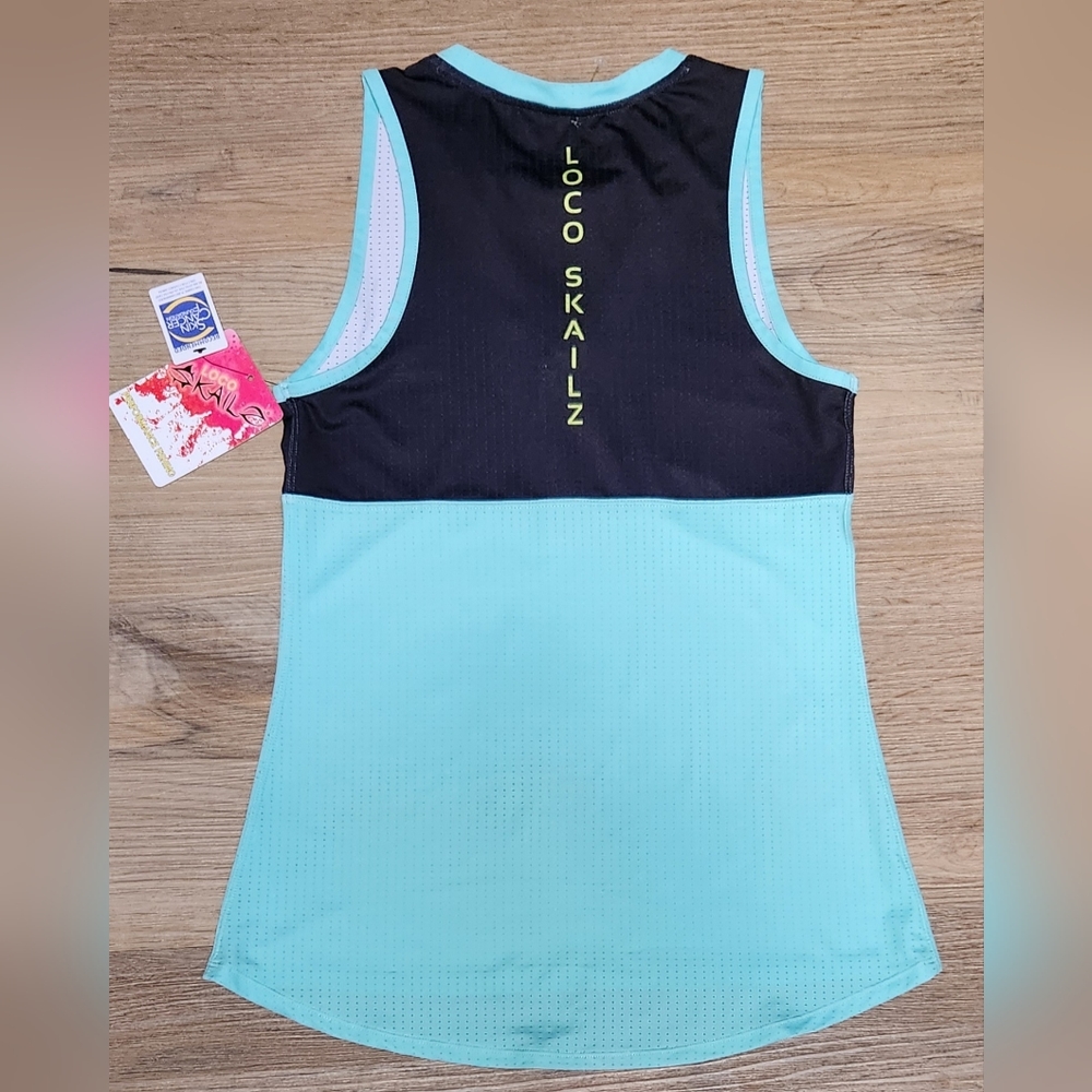 NWT Skailz Women's Fishing/Athletic Tank sz S (BIN D)